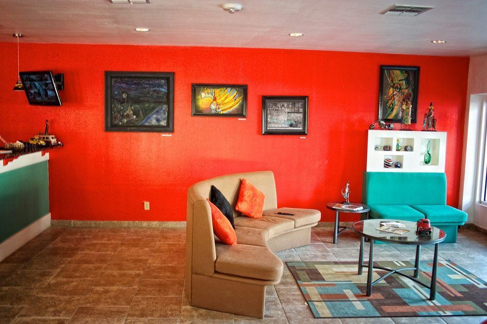 Whispering Palms Inn Del Rio Exterior photo