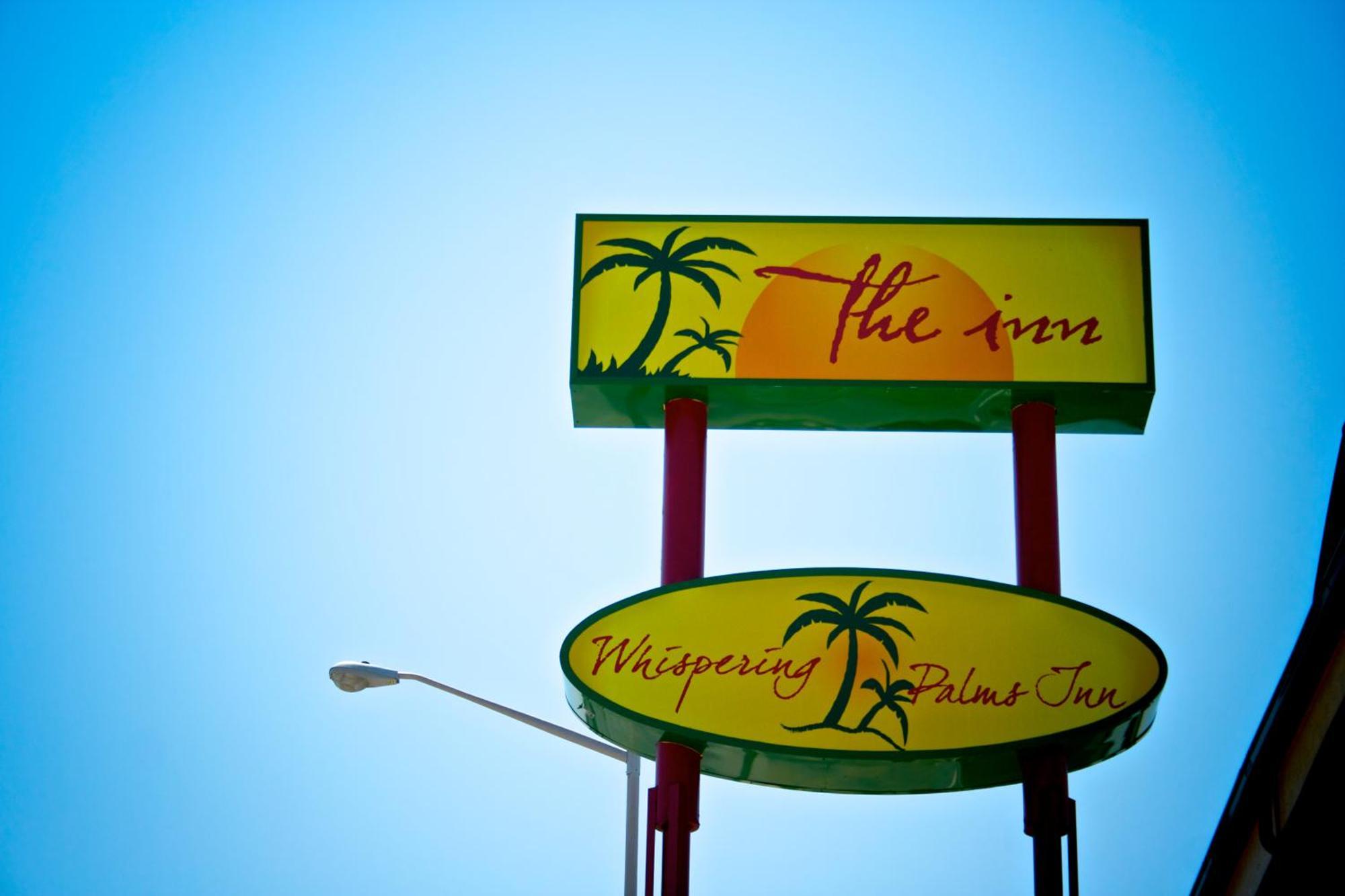 Whispering Palms Inn Del Rio Exterior photo